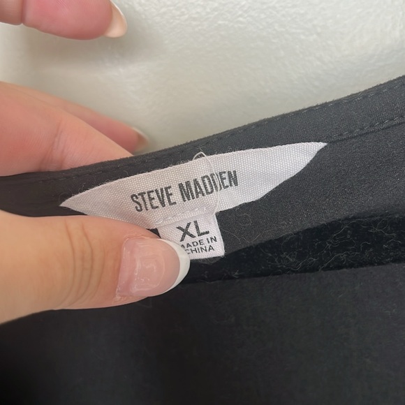 Steve Madden Valleri Belted Romper - Picture 6 of 7